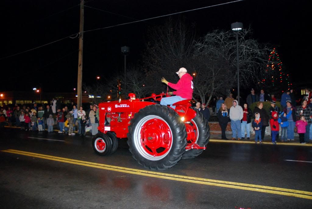 2012 Princeton WV Christmas Parade Farmall Cub